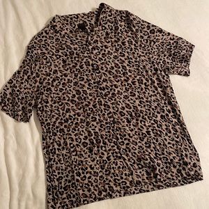 Men’s leopard collars shirt